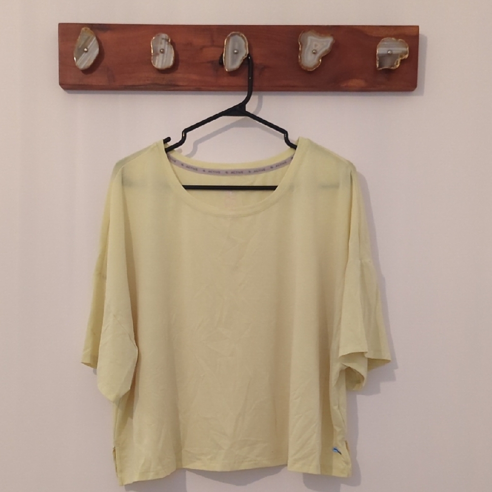 Athletic Works Light Yellow Short Sleeve Tee